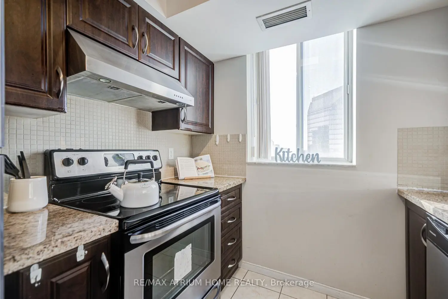 Additional image 7 of 3 Pemberton Avenue 1703