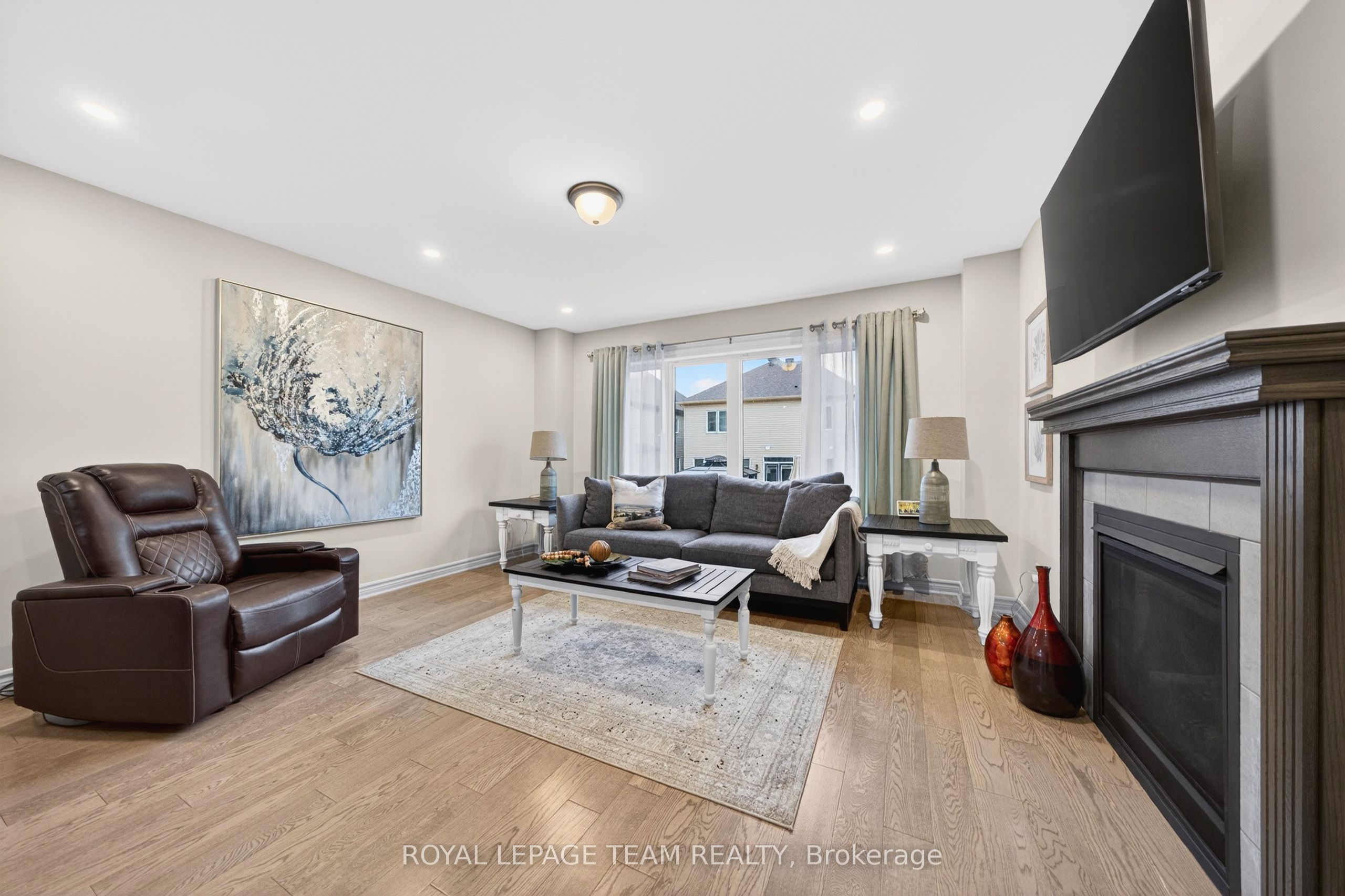Additional image 5 of 819 Stallion Crescent, Ottawa, ON, K2S 0Y4