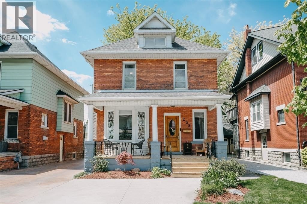 Additional image 7 of 235 Oak Avenue, Windsor, ON, N9A5E5
