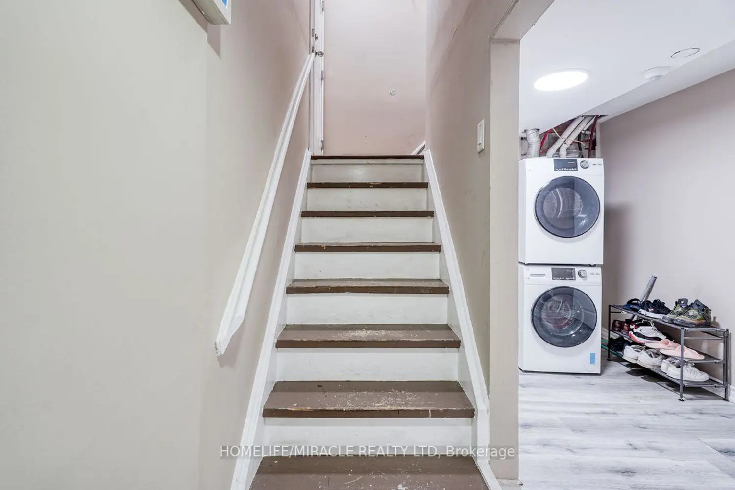 Additional image 17 of 40 Reigate Avenue