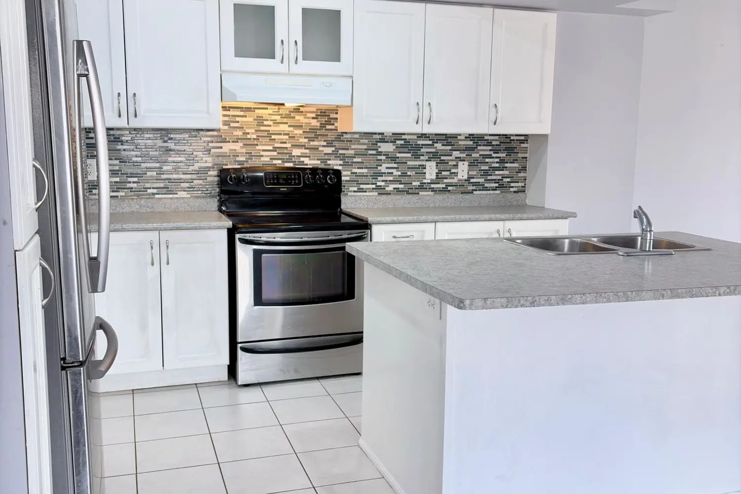Additional image 10 of 45 Blunden Road