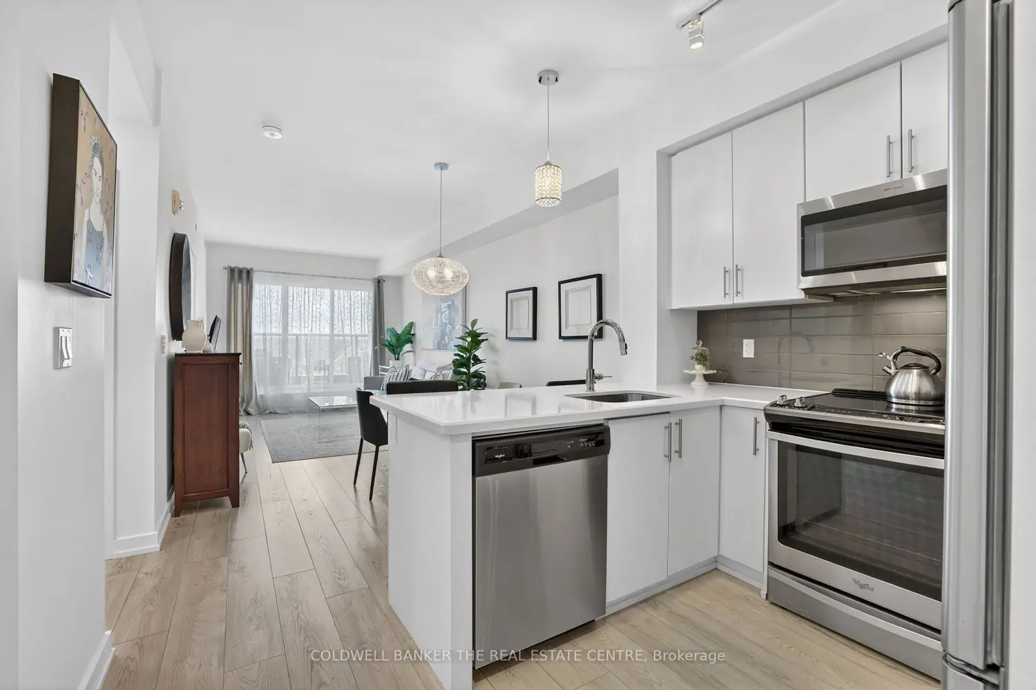 Additional image 4 of 555 William Graham Drive 246