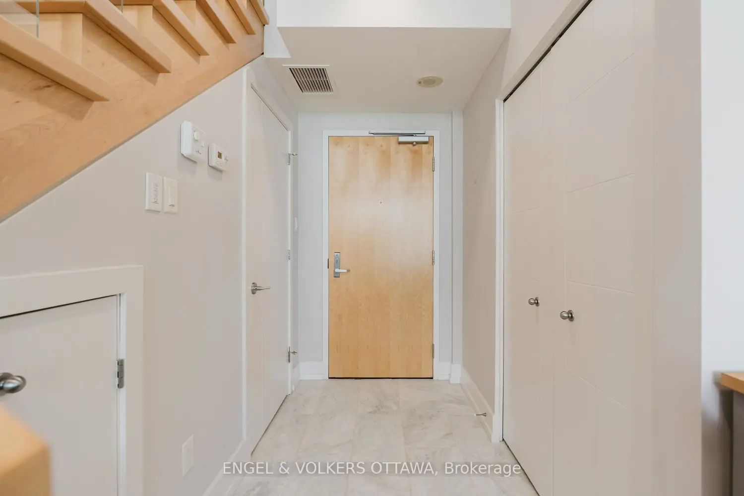 Additional image 2 of 197 Lisgar Street 207