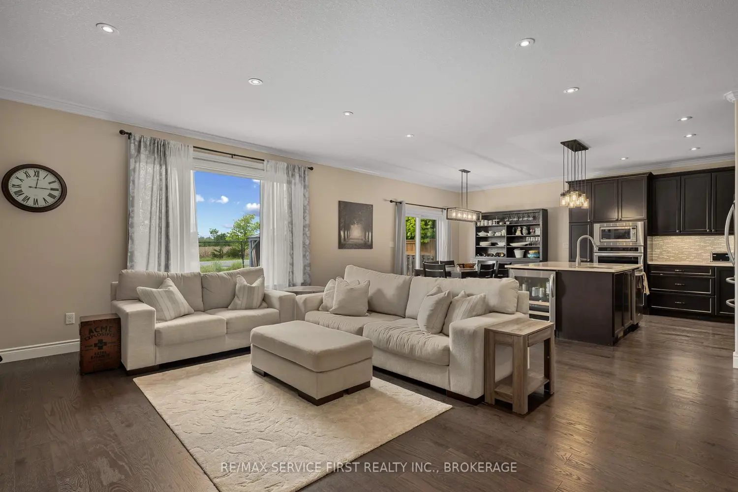 Additional image 2 of 141 Champagne Crescent