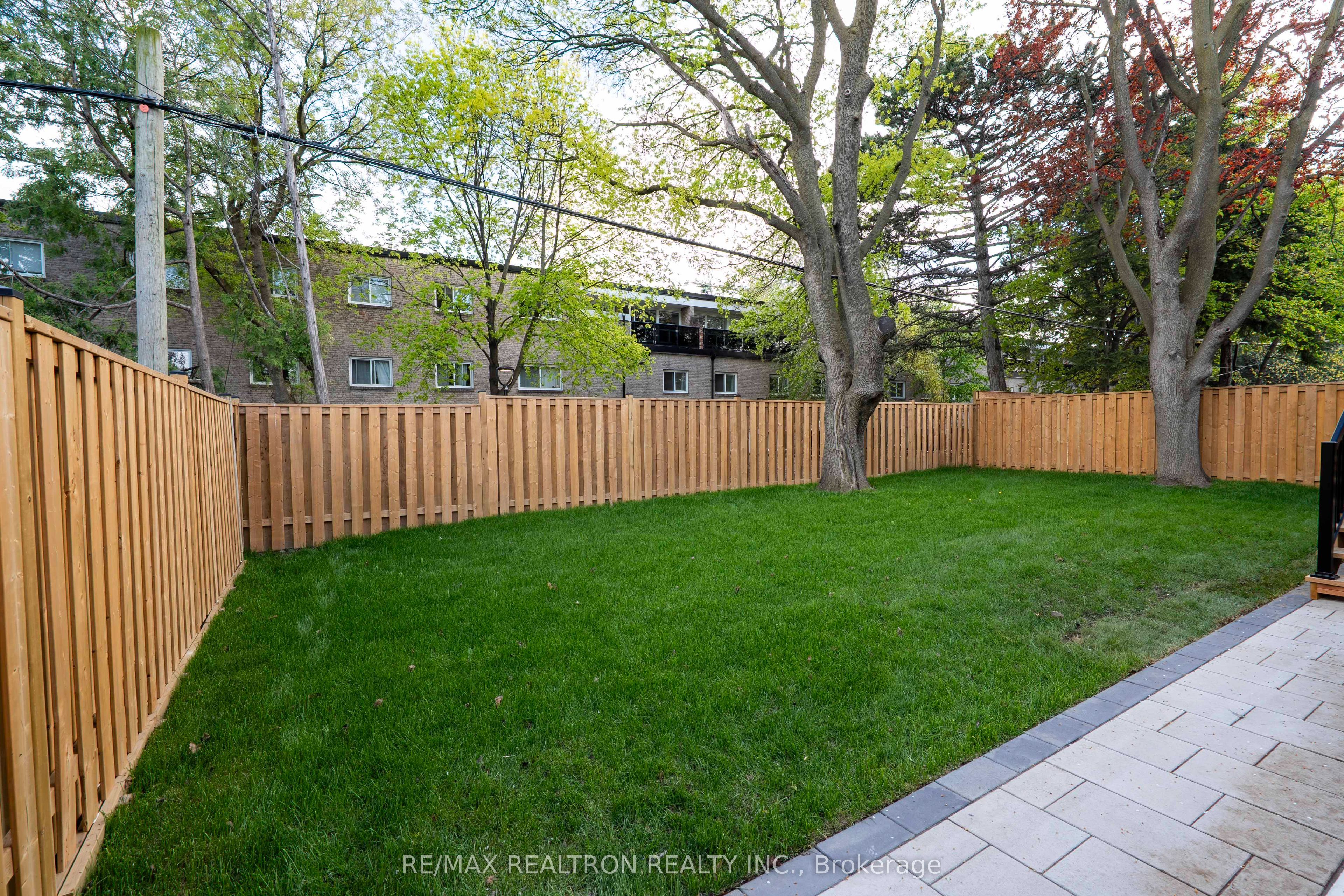 Additional image 6 of 35 Foxwarren Drive, Toronto, ON, M2K 1L1