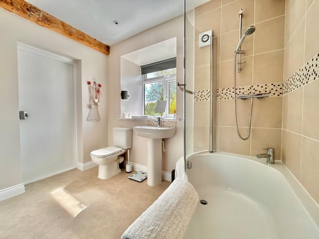 Additional image 11 of 3 bed flat to rentAvening, Tetbury GL8