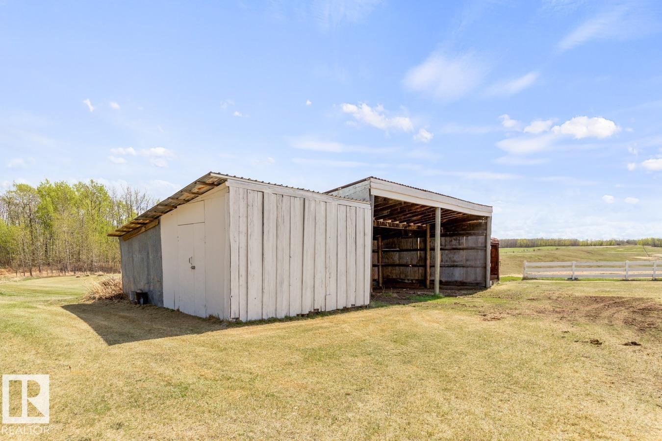 Additional image 4 of 23049 Twp Rd 510 Road, Rural Leduc County, AB, T0B3M1