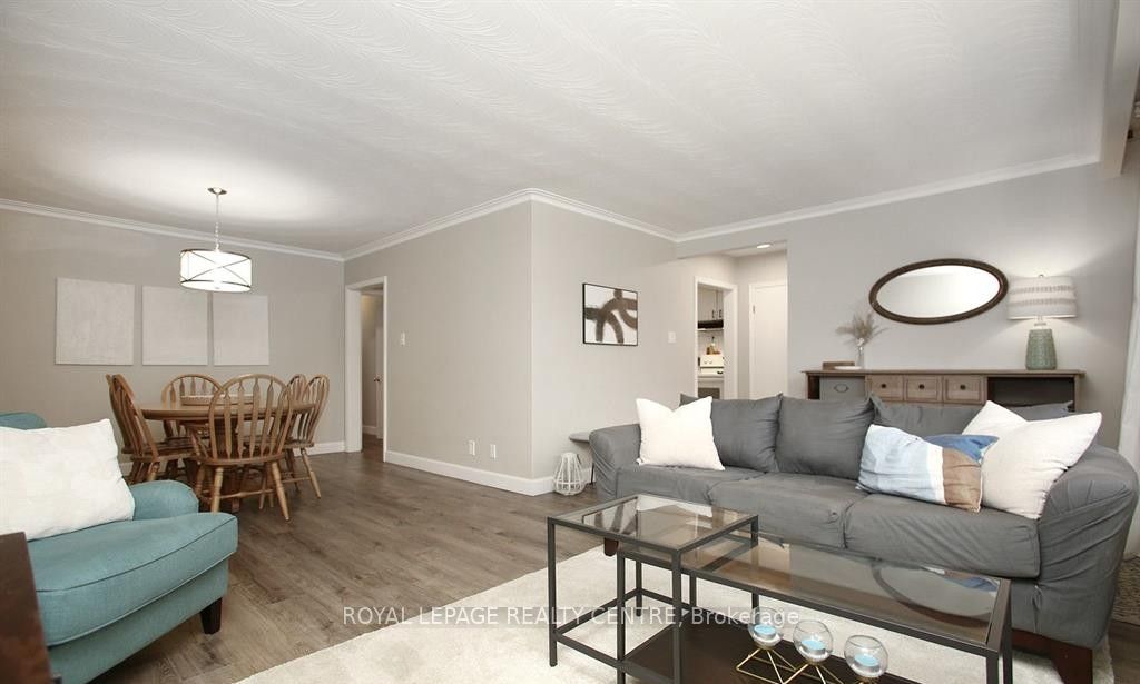 Additional image 6 of 2-339 Sheppard Avenue E, Toronto, ON, M2N 3B3