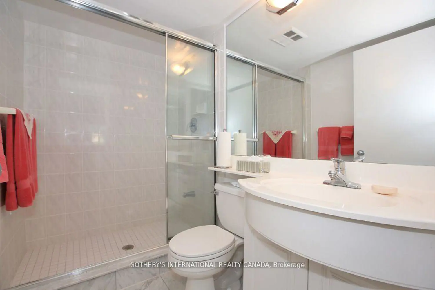 Additional image 19 of 600 Queens Quay 505