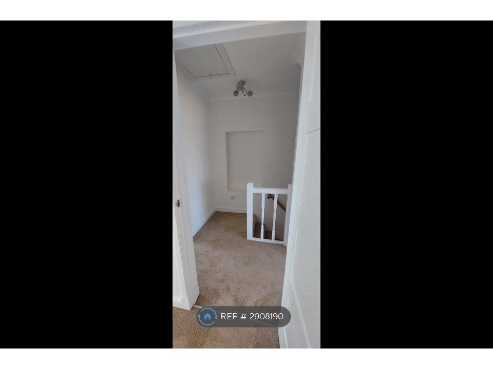 Additional image 16 of 2 bed terraced house to rentStamperland Hill, Clarkston, Glasgow G76