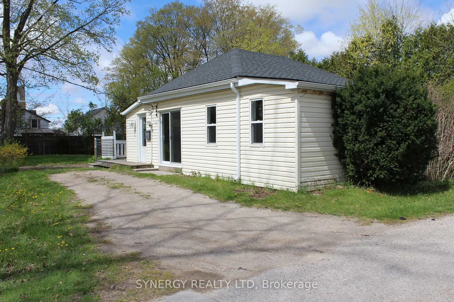 30 Mill Lane photo 2