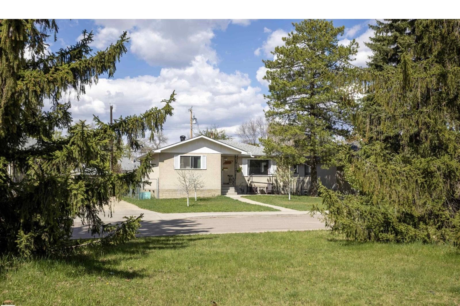 Additional image 8 of 10428 68 Avenue NW, Edmonton, AB, T6H2A9