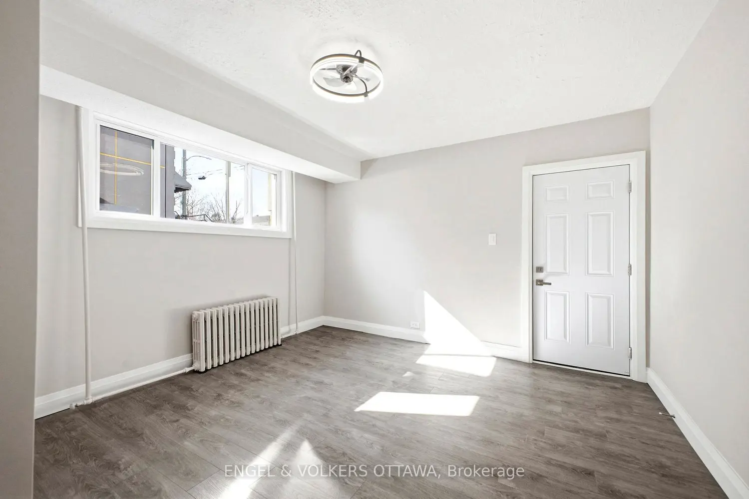 287 St Laurent Boulevard photo 3