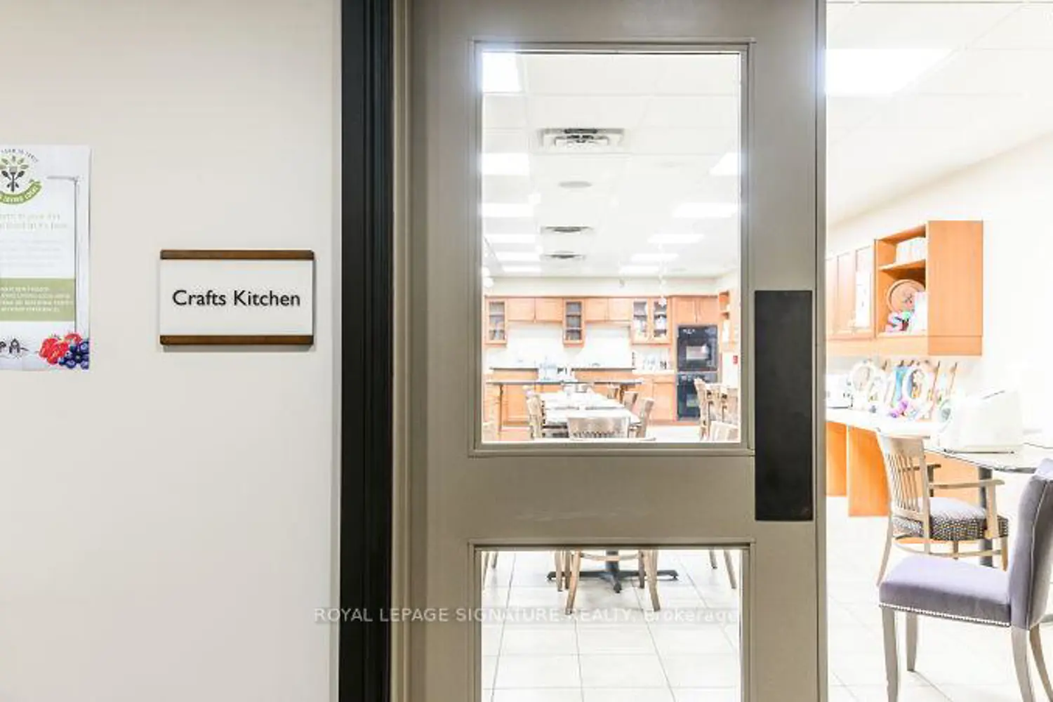 Additional image 19 of 810 Scollard Court 1003