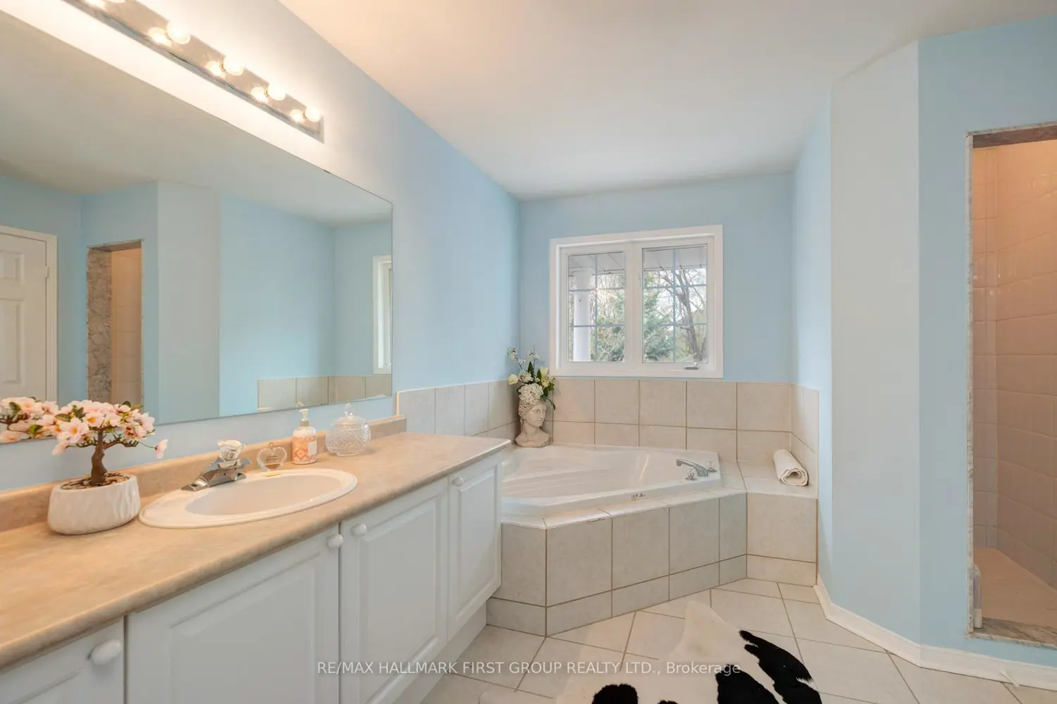 Additional image 13 of 990 Glenbourne Drive