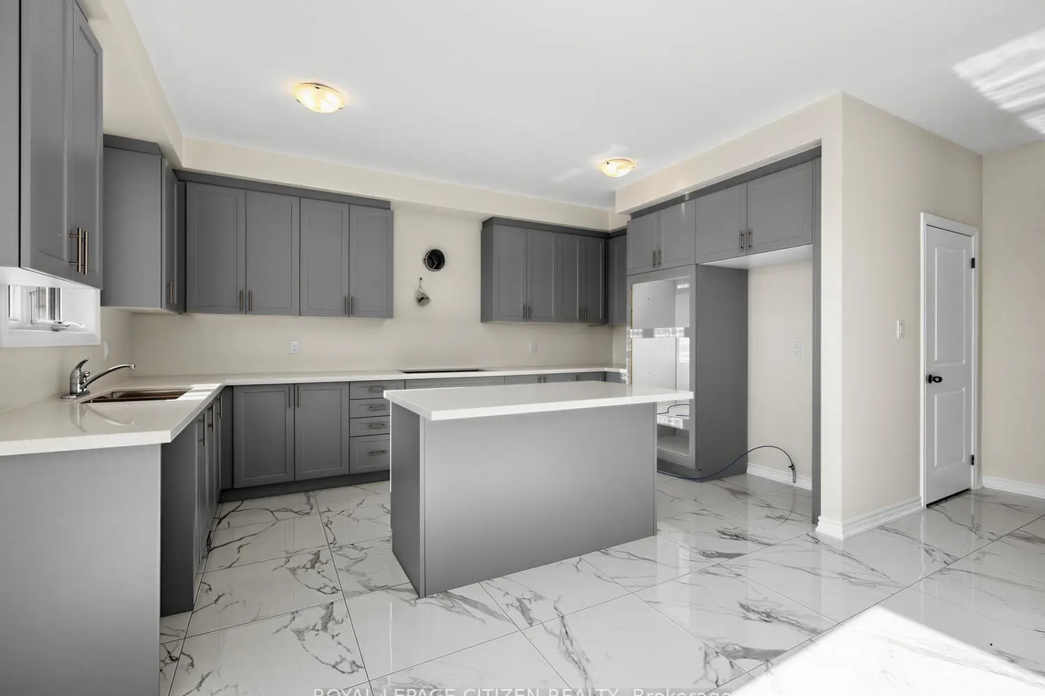 Additional image 5 of 2 Lawrence D. Pridham Avenue
