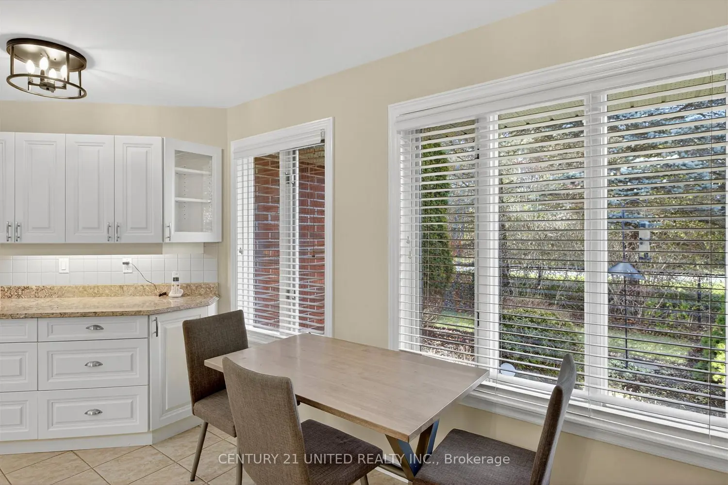 Additional image 8 of 1121 Armour Road 22