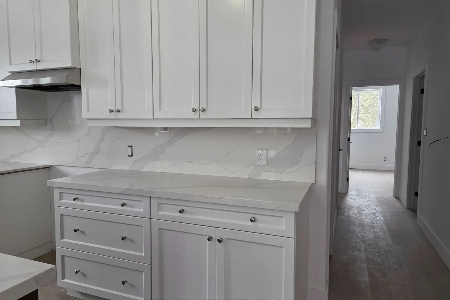 Additional image 10 of 3183 Cove Avenue