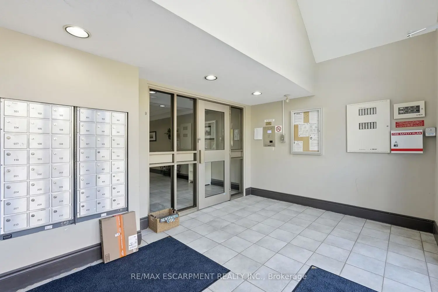 Additional image 2 of 4006 Kilmer Drive 407