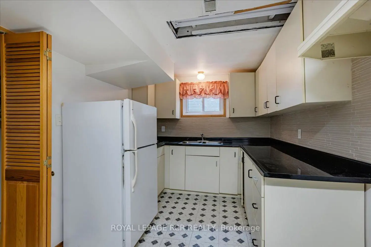 Additional image 13 of 63 Portland Crescent