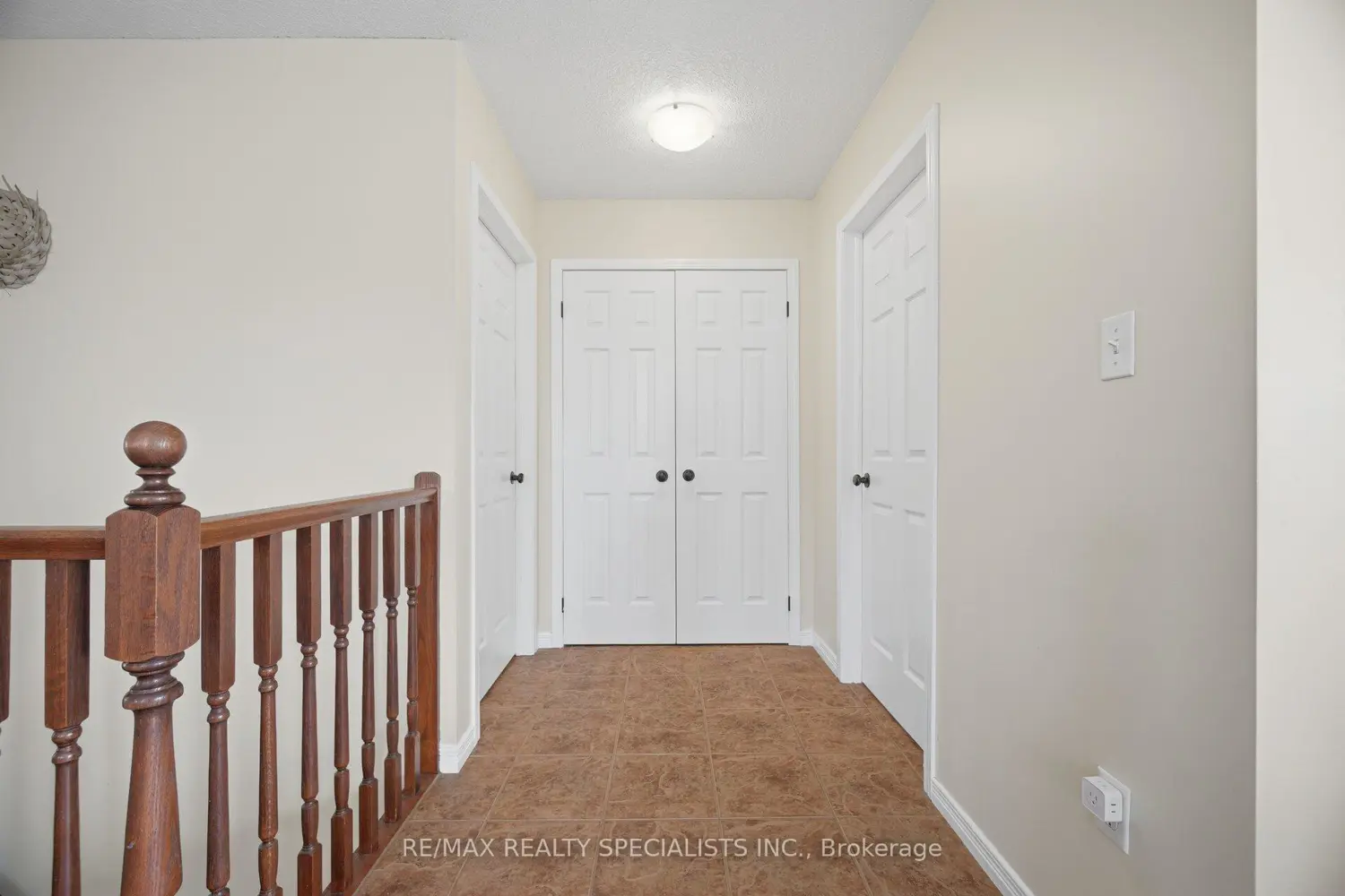 Additional image 10 of 650 Reid Crescent