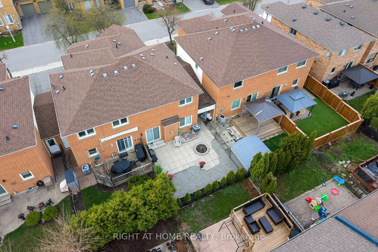 Additional image 18 of 104 Pinedale Gate
