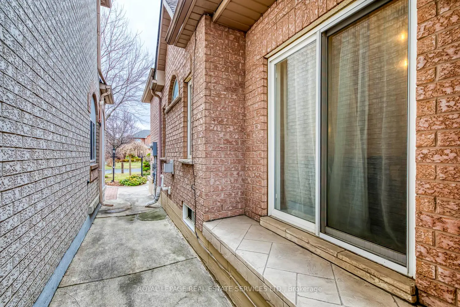 Additional image 14 of 236 Slywood Crescent