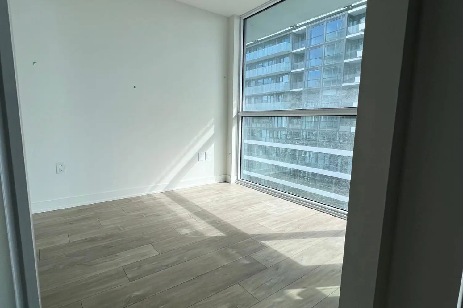 Additional image 4 of 135 Lower Sherbourne Street 2423