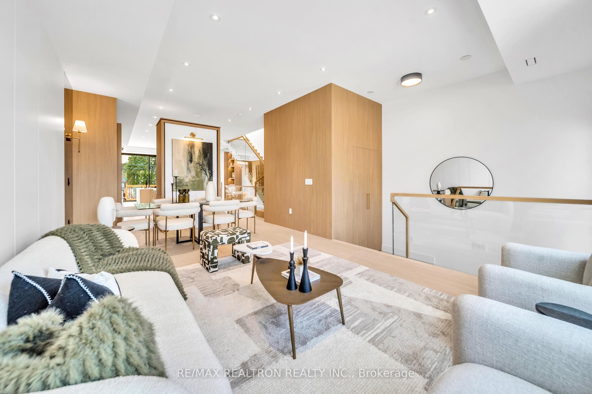 Additional image 5 of 315 Arlington Avenue, Toronto, ON, M6C 2Z8