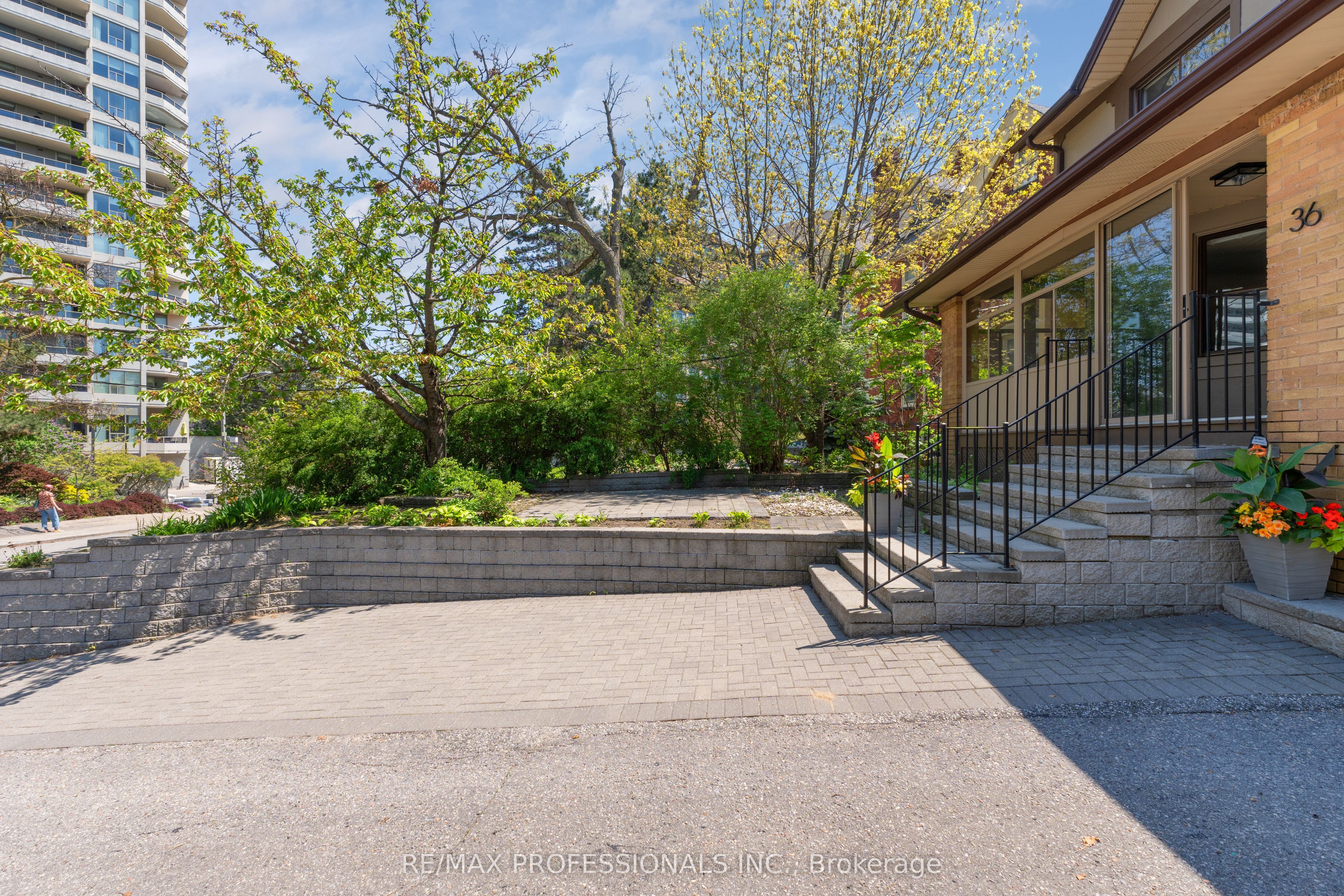 Additional image 4 of 36 Gothic Avenue, Toronto, ON, M6P 2V9