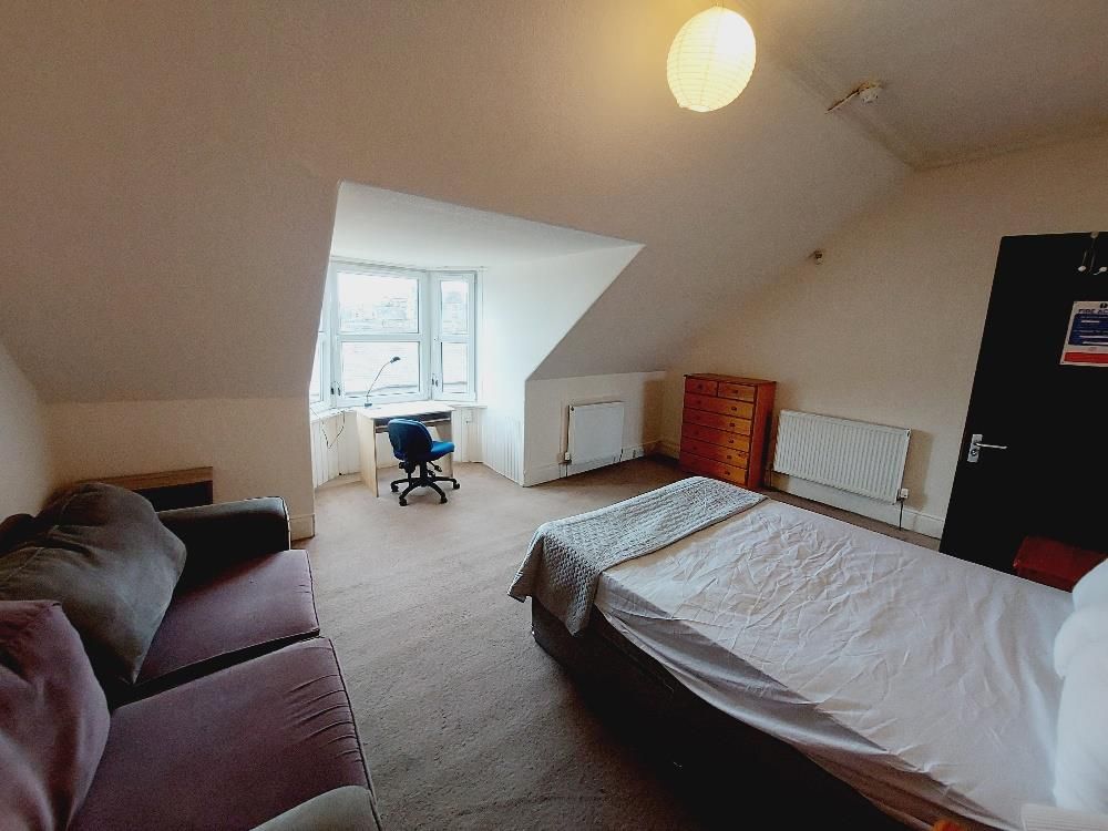 Additional image 7 of 6 bed terraced house to rent38 Thomson Street, Dundee DD1