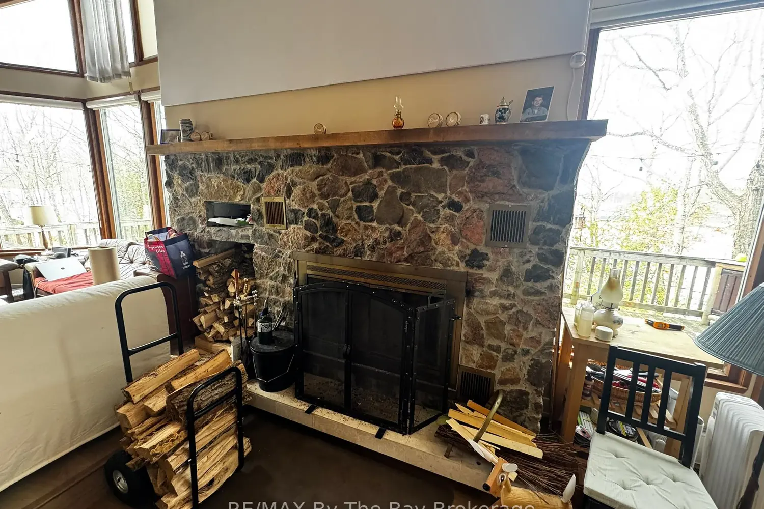 Additional image 11 of 609 South Bay Road