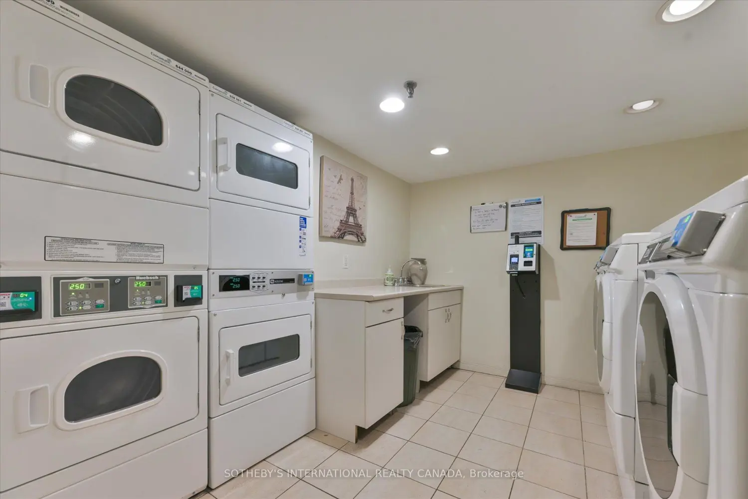 Additional image 14 of 100 Oriole Parkway 106