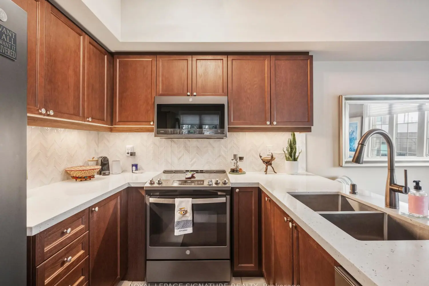 Additional image 9 of 104-1250 St. Martins Drive