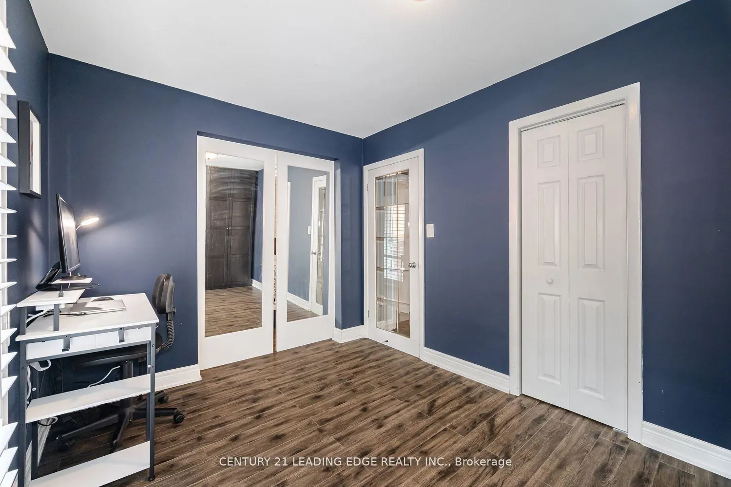 Additional image 9 of 586 Curzon Avenue