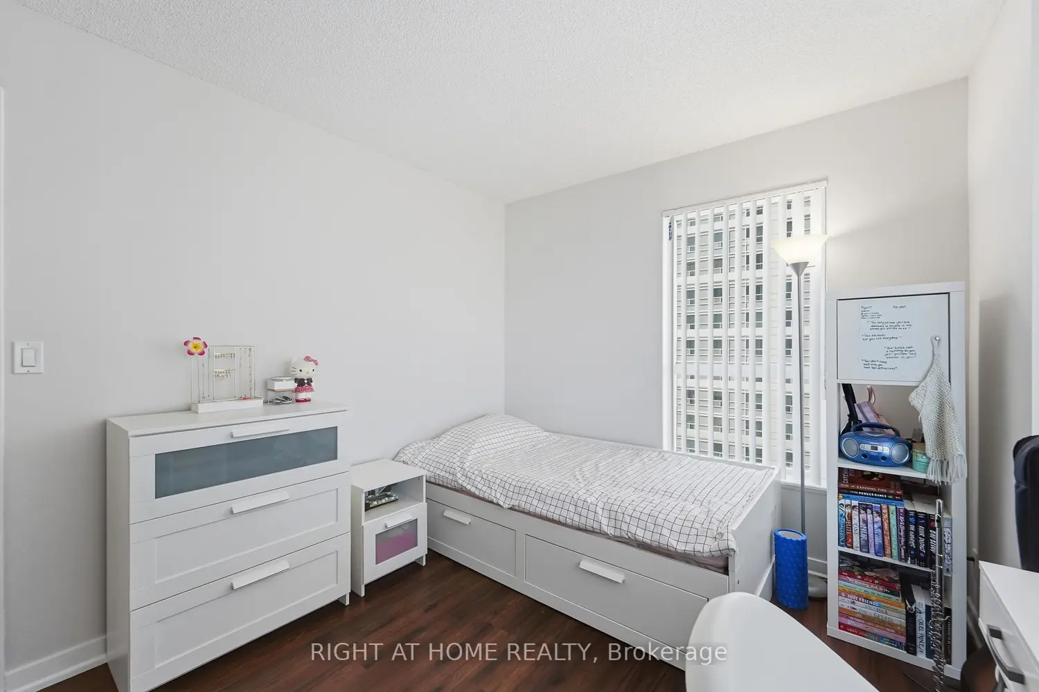 Additional image 11 of 38 Lee Centre Drive 1612