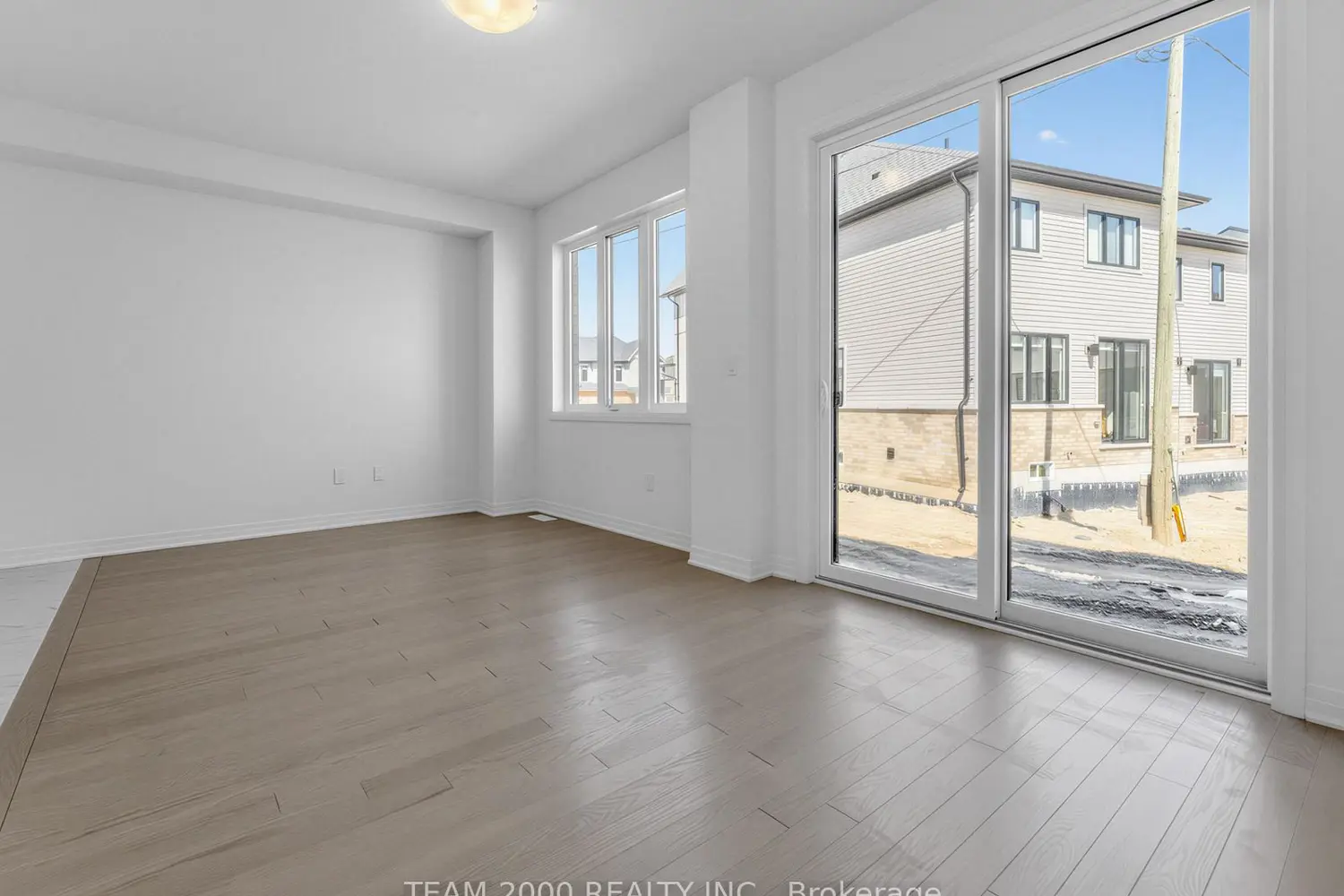 Additional image 14 of 61 Manuel Street
