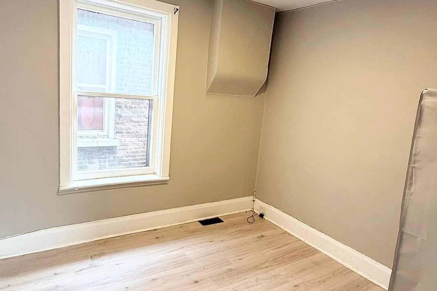Additional image 3 of 38 Lafayette Avenue