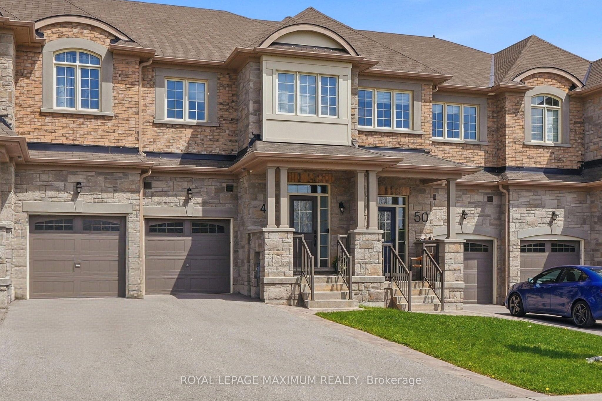 48 Cupples Farm Lane, East Gwillimbury, ON, L0G 1M0