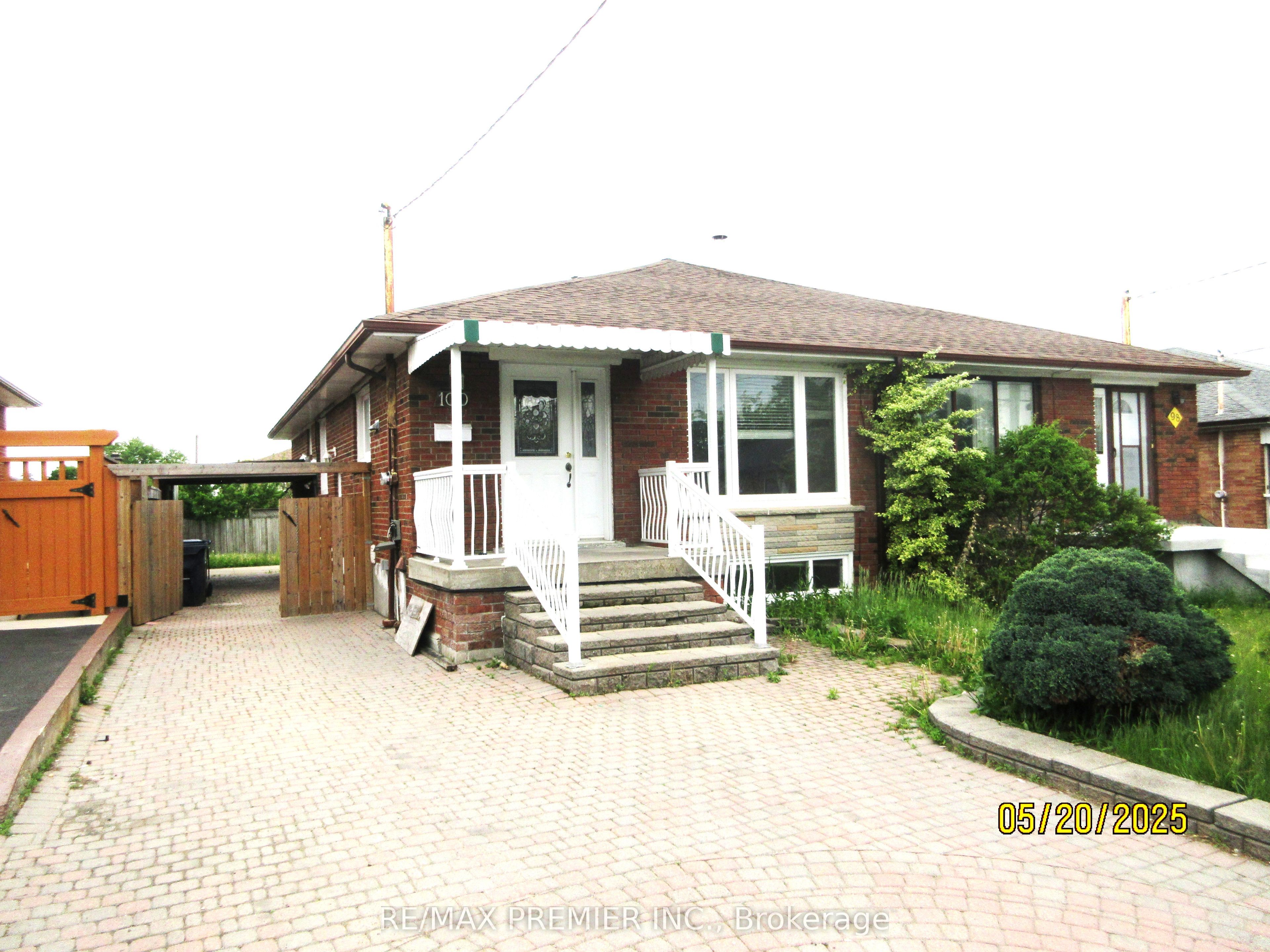 100 Snowood Court, Toronto, ON, M3N 1E8