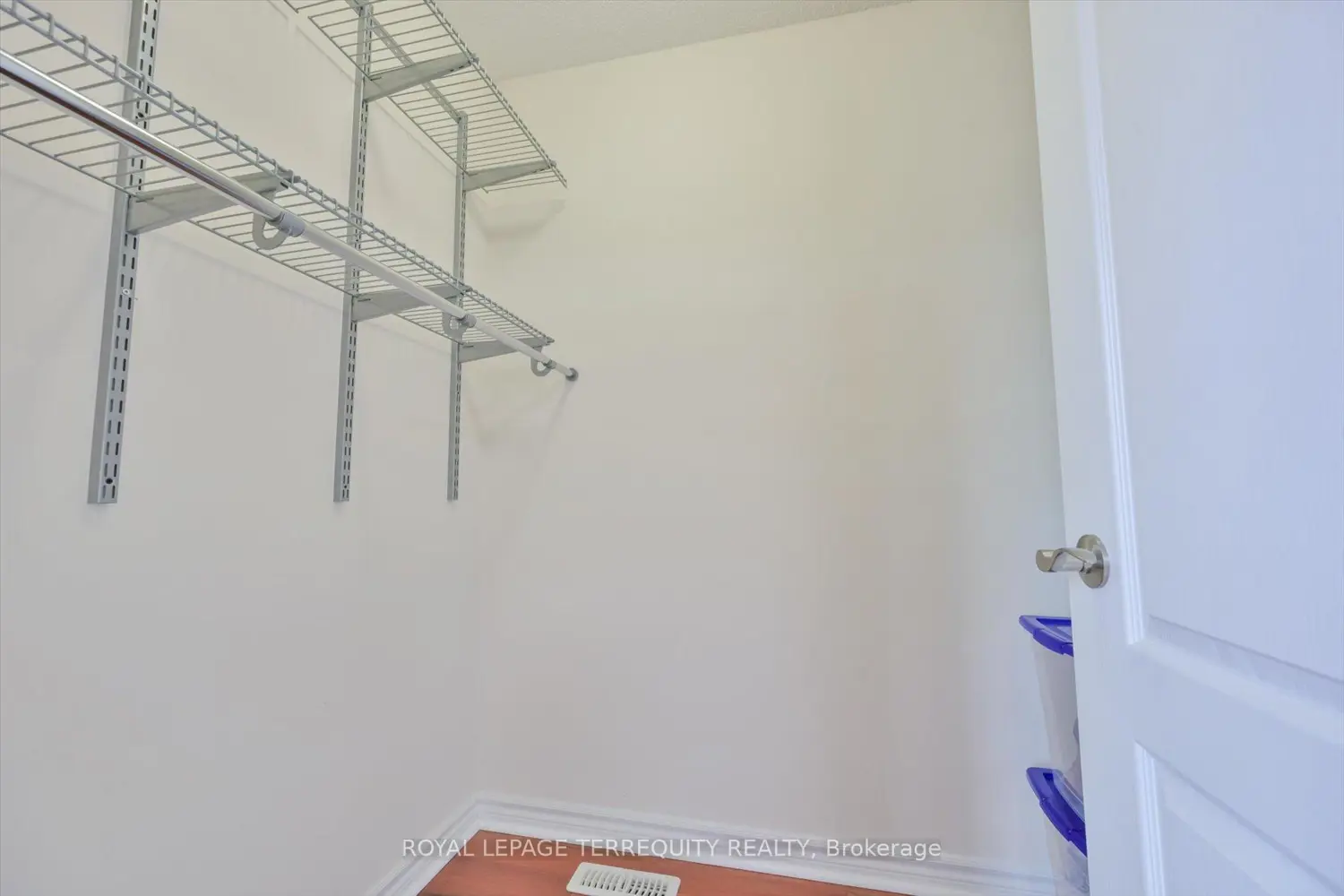 Additional image 14 of 10461 Woodbine Avenue
