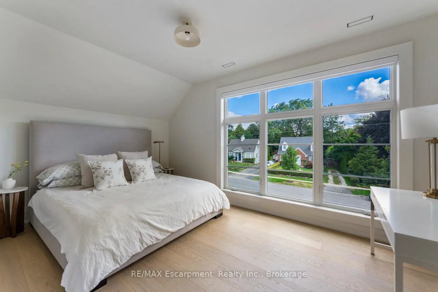 Additional image 12 of 304 Pomona Avenue