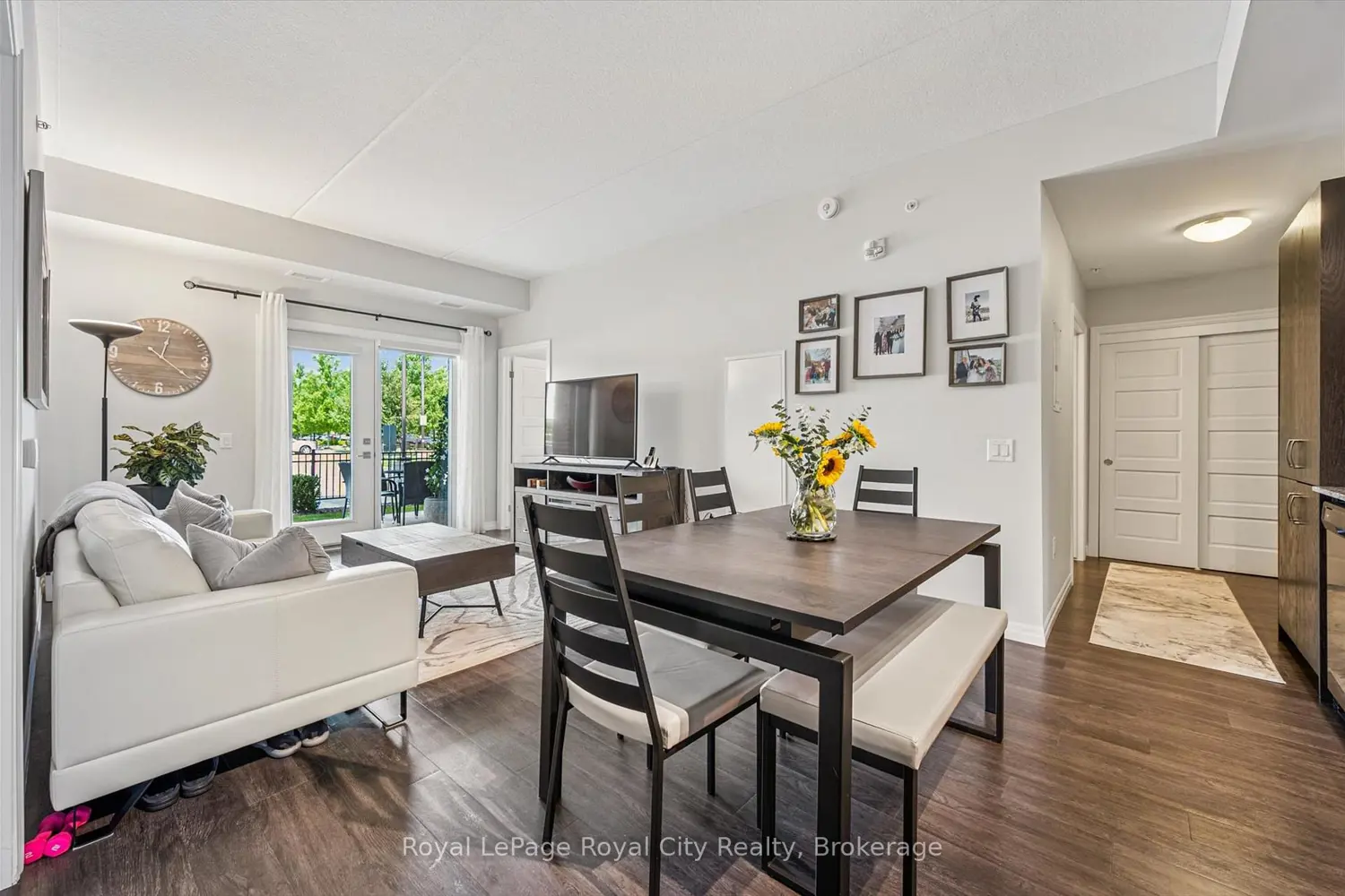 35 Kingsbury Square 121 photo 3