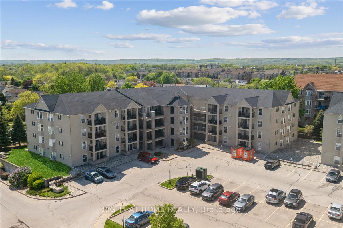 Unit # 312-1451 Walker's Line, Burlington, ON, L7M 4P1