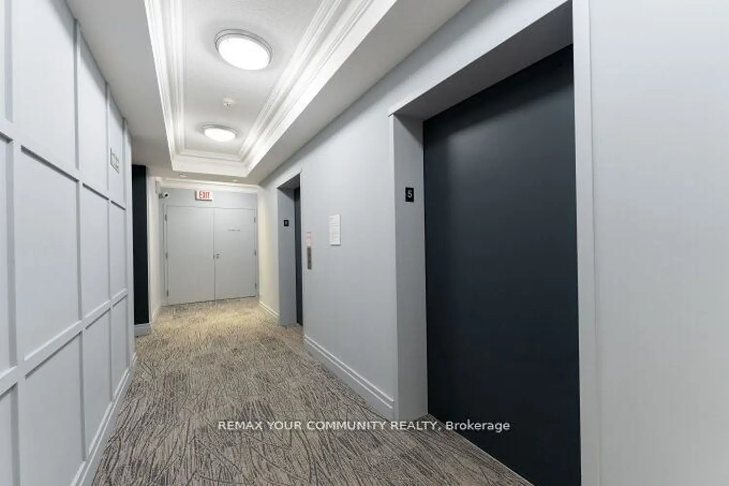 Additional image 3 of 11121 Yonge Street 519