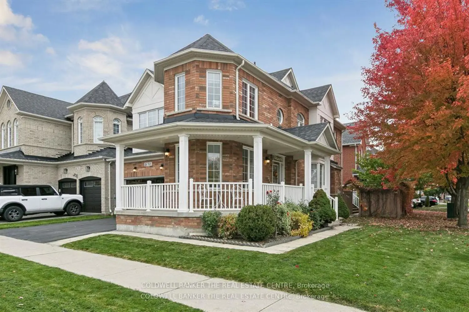768 Millard Street photo 2