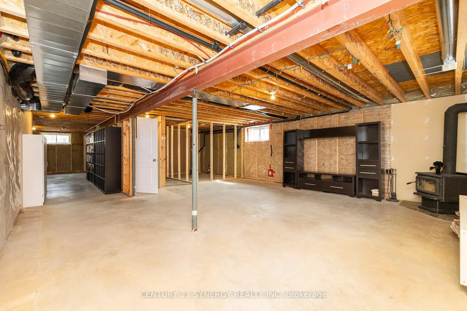 Additional image 15 of 42 Empress Drive