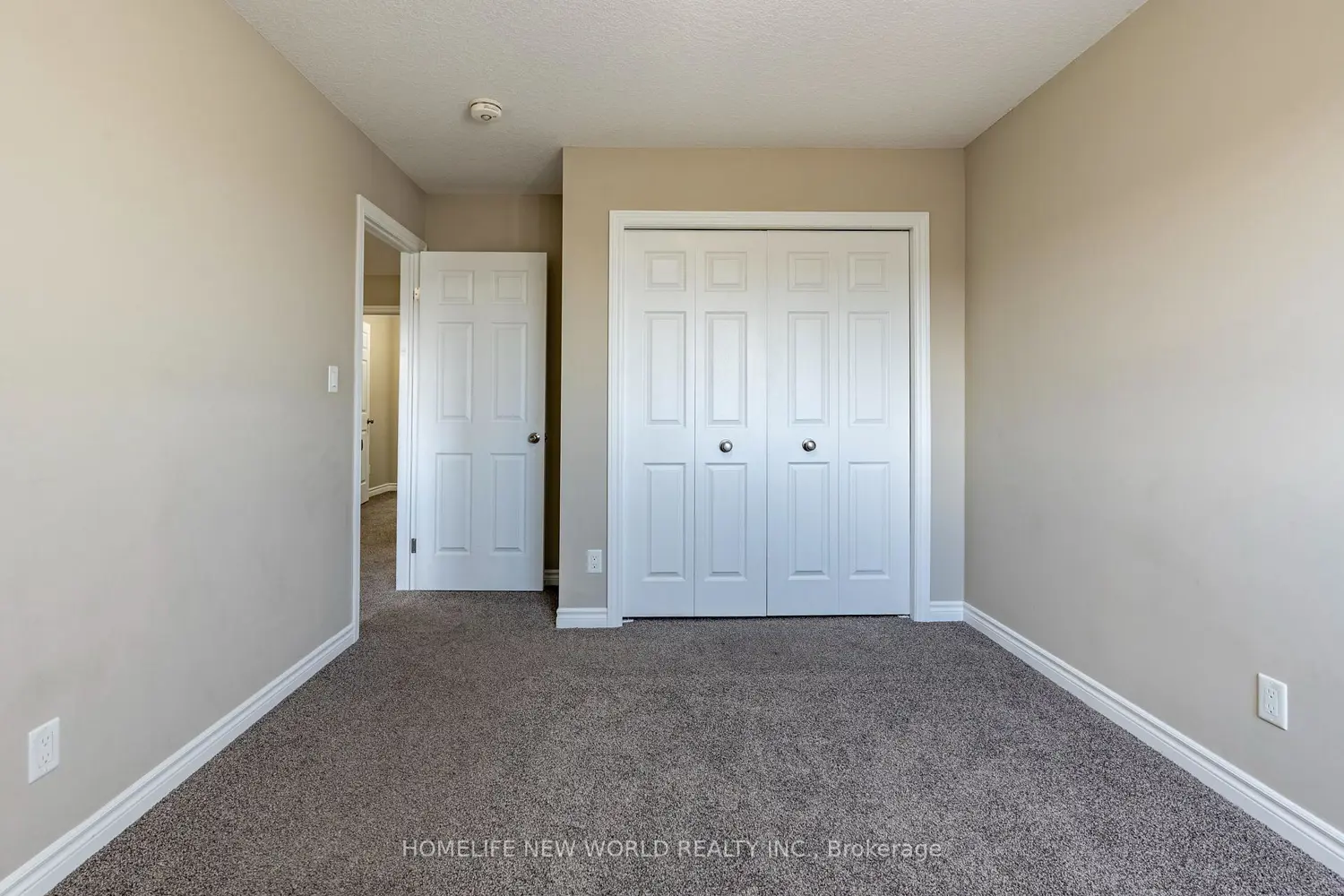 Additional image 16 of 452 Avens Street