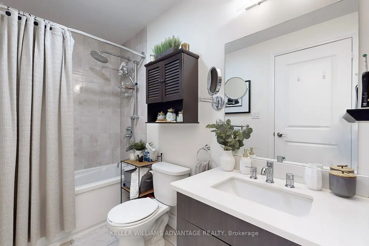 Additional image 13 of 200 Woodbine Avenue 308
