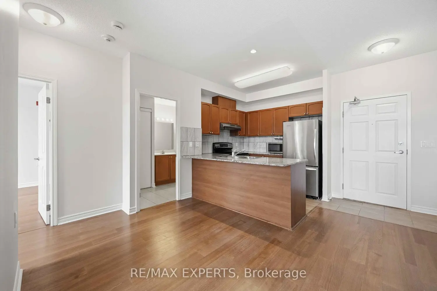 Additional image 4 of 15450 Yonge Street 207
